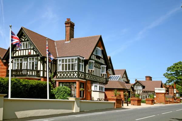 De Rougemont Manor De Rougemont Manor