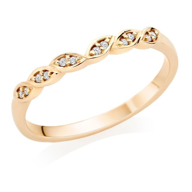 Tips for Choosing the Perfect Wedding Ring 18ct Gold Diamond Vintage Wedding Ring Beaverbrooks.jfif 2