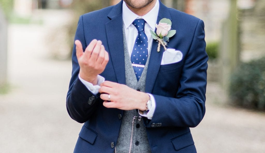 The Ultimate Wedding Photography Checklist Groomswear 4