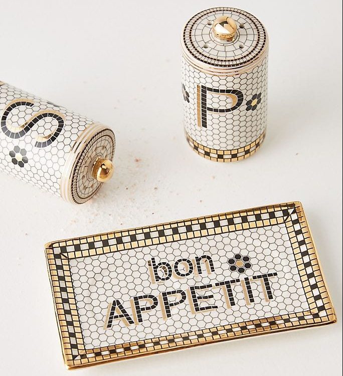 Amazing Wedding Gifts For The Bride and Groom Crockery salt and pepper 7