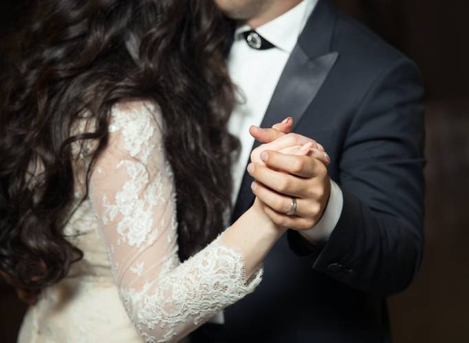 40 Best First Dance Songs for Your 2023 Wedding