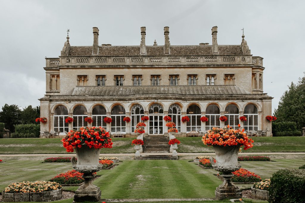 of the Best Asian Wedding Venues in the UK Oxi Photography grittleton house wedding (1) (1) 13