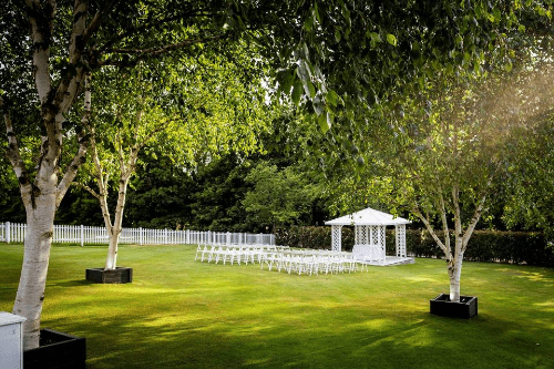 Affordable (Yet Stylish) Wedding Venues in Kent The Darenth 12