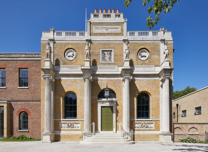 Showstopping Wedding Venues In London Pitzhanger Manor 16