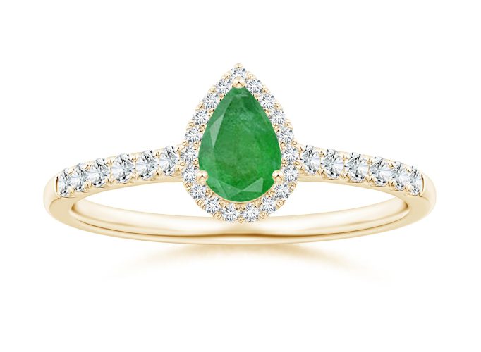 The Ultimate Guide To Emerald Engagement Rings 7