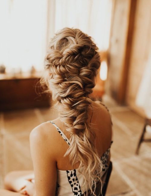 Gorgeous Bridesmaid Hairstyles for French Braid 6