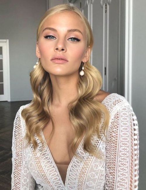Gorgeous Bridesmaid Hairstyles for Sleek Down Do 30