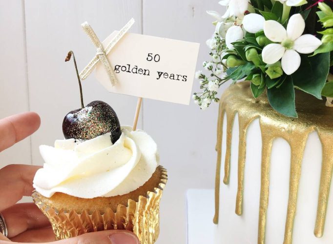 50th Wedding Anniversary Gift Ideas cupcake 9