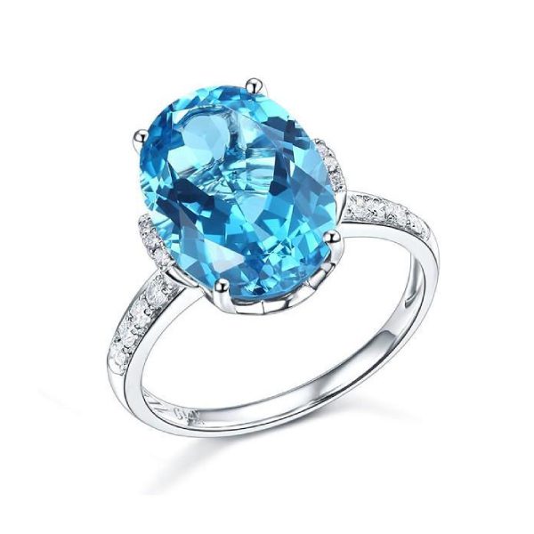of the Best Oval Engagement Rings 20