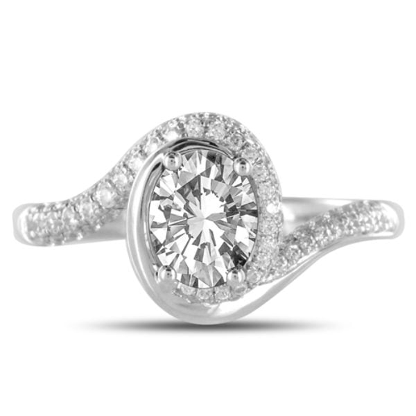 of the Best Oval Engagement Rings 39