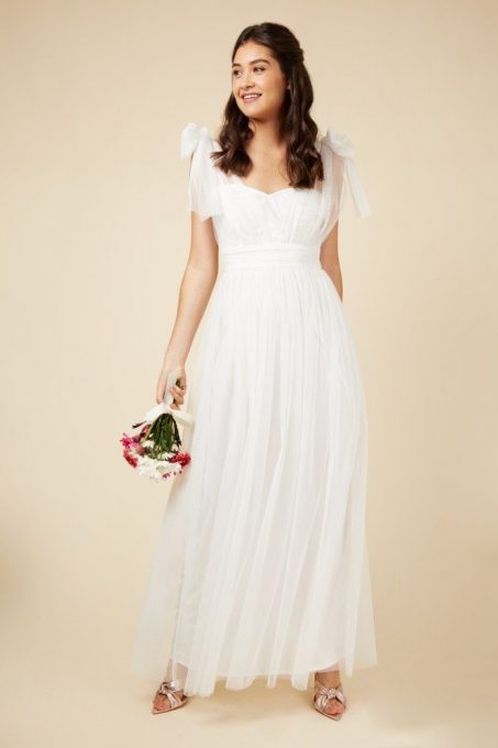 of Our Favourite Simple Wedding Dresses for Daniela Ivory Little Mistress 49