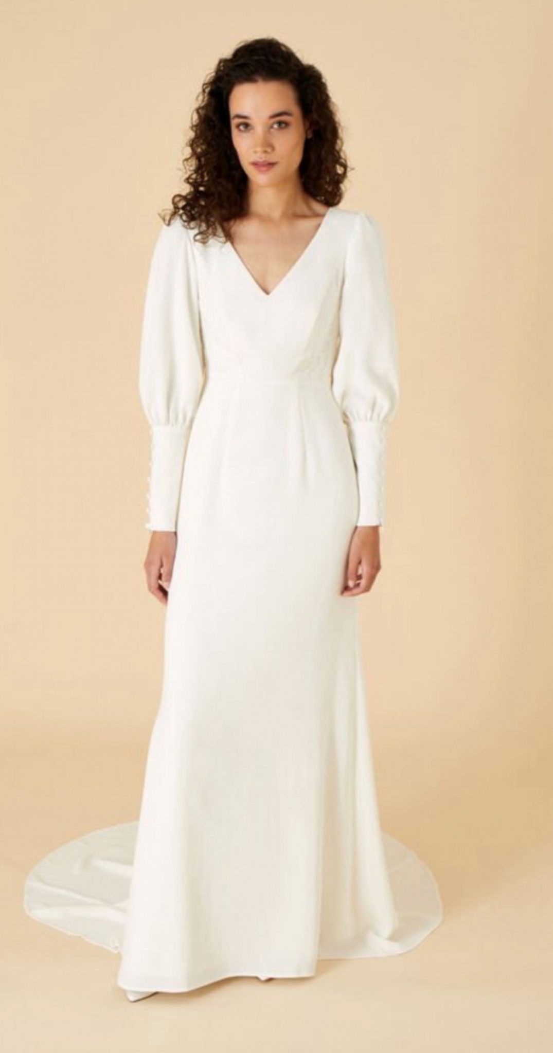 60 of Our Favourite Simple Wedding Dresses for 2023 | For Better For Worse