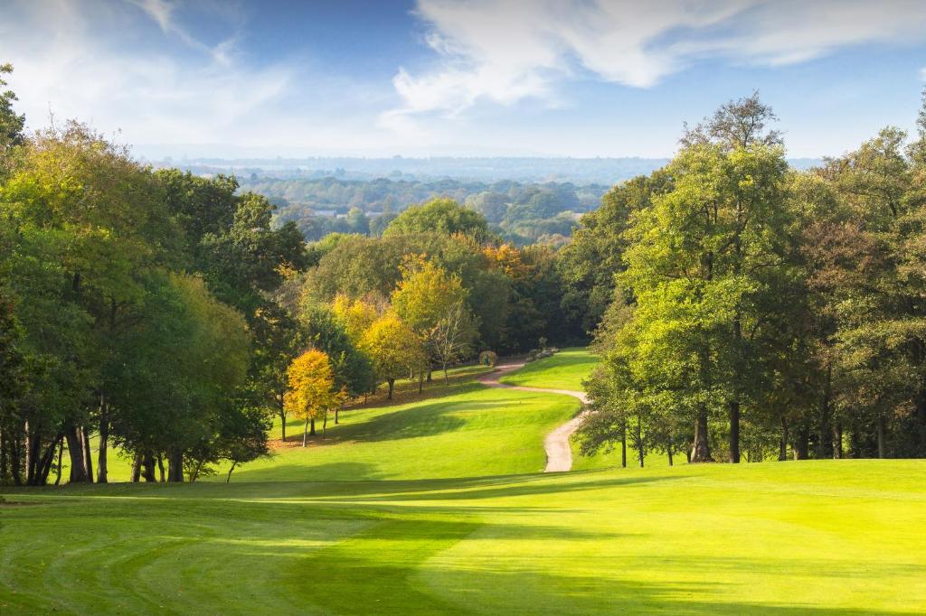 Sporting Wedding Venues for 8