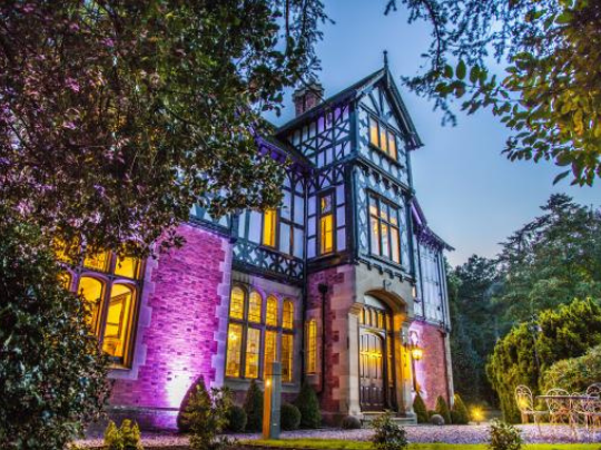 Stunning Wedding Venues in Wales Blog image landscape (12) 12