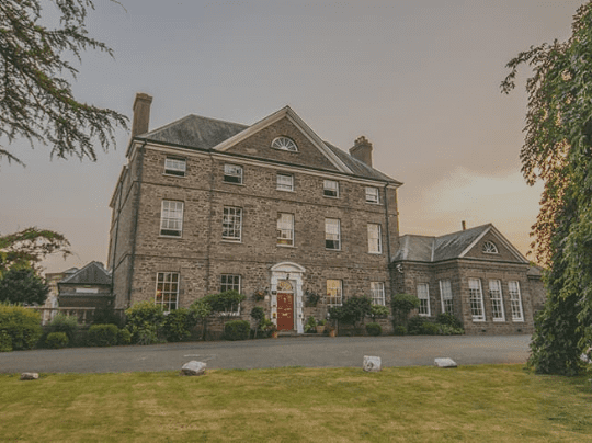 Stunning Wedding Venues in Wales Blog image landscape (4) 4