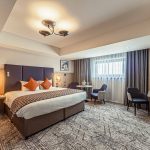 Crowne Plaza Reading East cpreading bedrooms (Suite).jpg 4