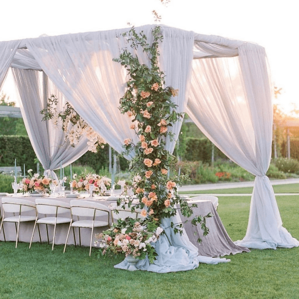 Summer Weddings: Ideas You’ll Want To Steal Draping credit Dana Fernandez Photography 8