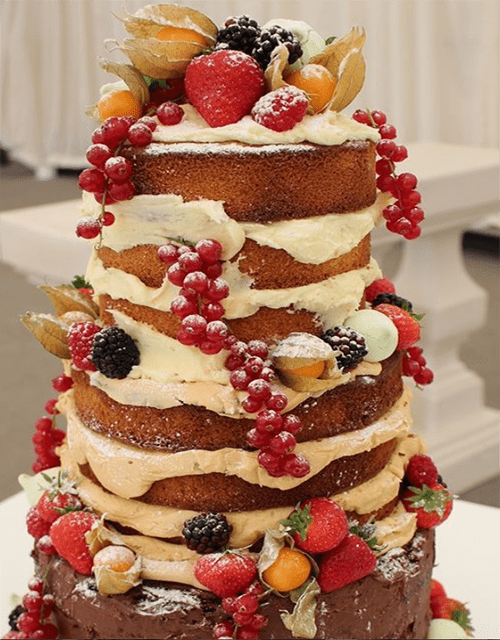of Our Favourite Naked Wedding Cakes @lynnehassaniweddingcakes 8