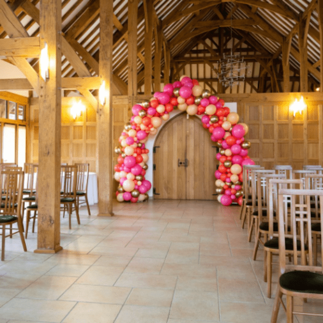 Creative Ways to use Balloons in your Wedding Decor An Arch Enterance 24