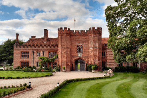 Unique Wedding Venues In Essex Leez Priory 6