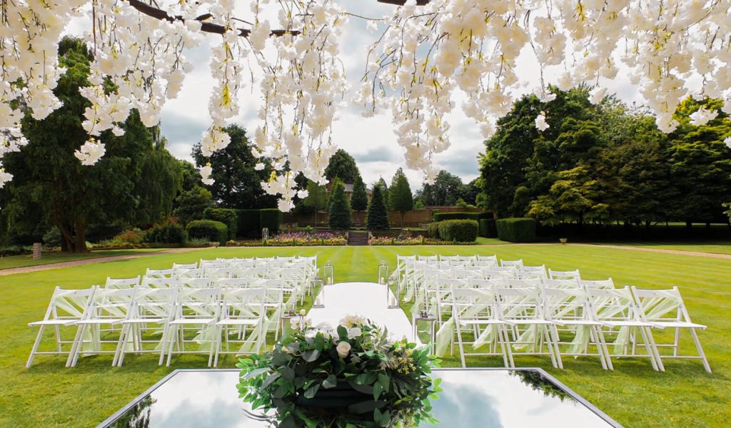 of the Best Outdoor Wedding Venues Apollo 8