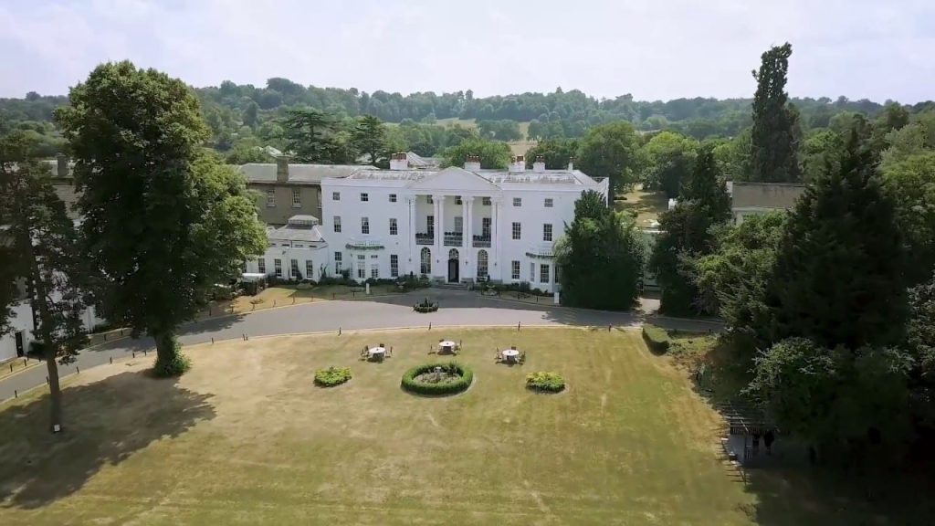 of the Best Outdoor Wedding Venues De Vere B View 10