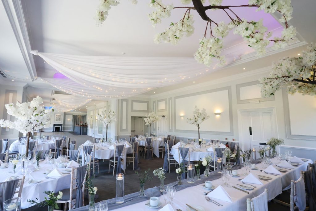 Best Wedding Venues in Surrey Weddings at Woldingham Golf Club 038sm 7