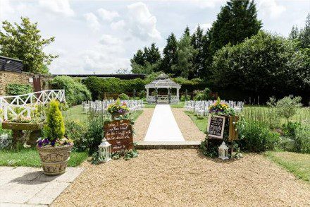 Best Wedding Venues in Surrey hartsfield resized 16
