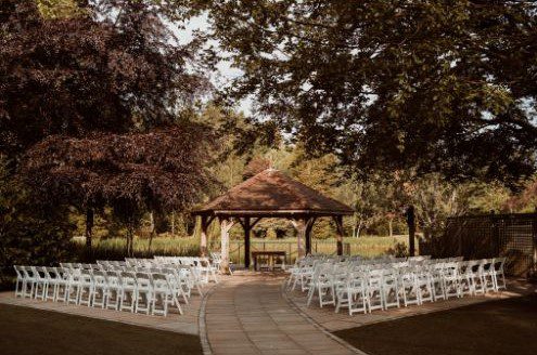 Best Wedding Venues in Staffordshire moddershall oaks resized 2