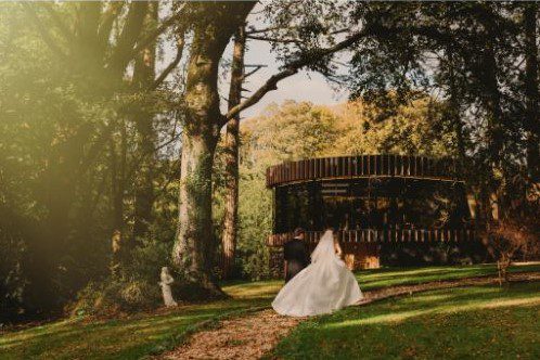 Best Wedding Venues in South Wales fairyhill resized 7