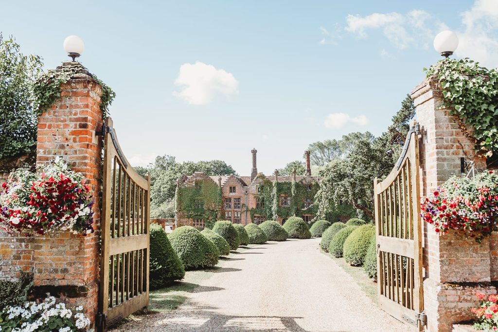 Top Wedding Venues Suffolk – Your Inspiration In Finding Your Dream Venue In Suffolk Seckford hall Suffolk Venue 7