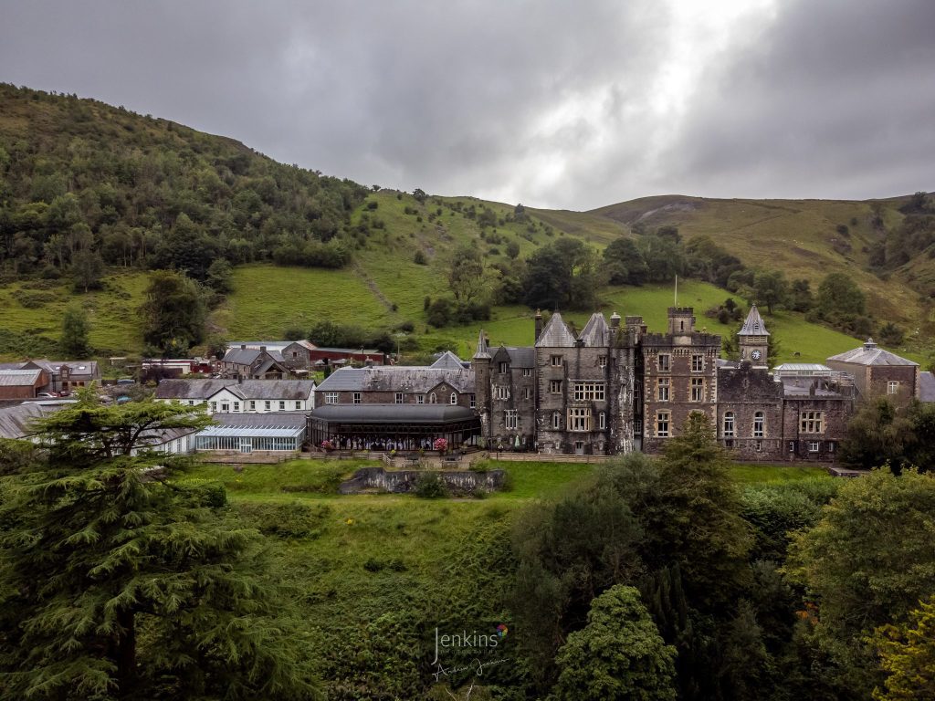 The Top Wedding Venues to say ‘I Do’ in Christian Kezia zT 12