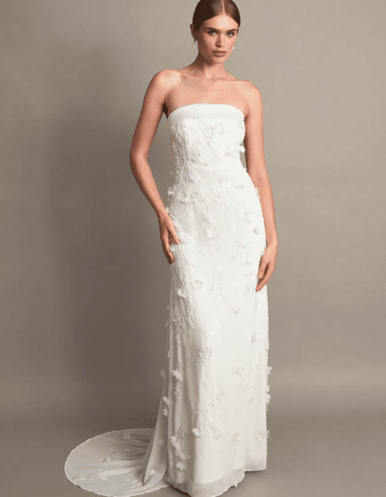 Stunning Registry Office Wedding Dresses for the Modern Bride Screenshot 11