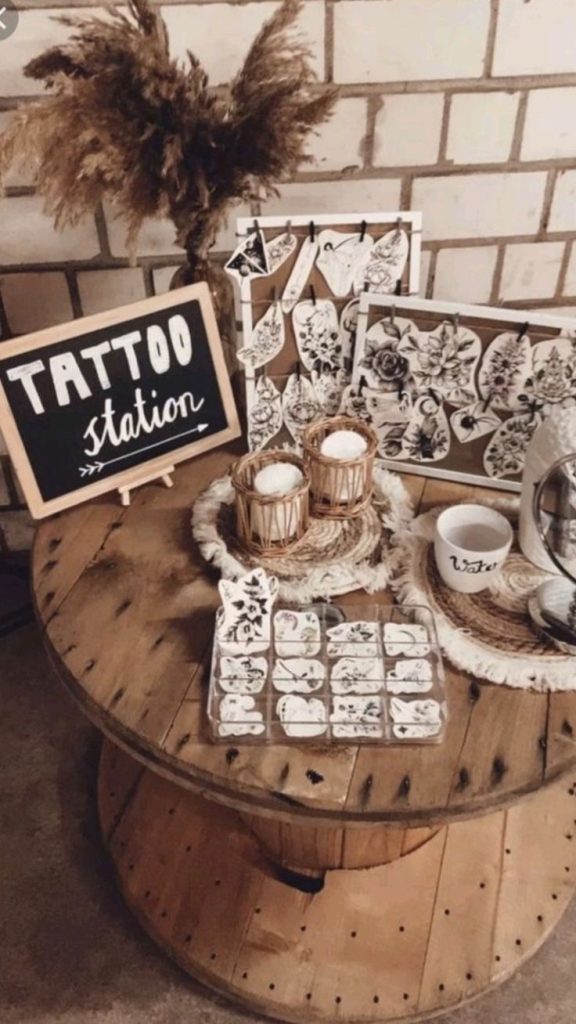 tattoo bar