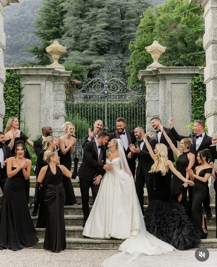 Your Complete Guide to Choosing and Asking Your Wedding Party Screenshot 3